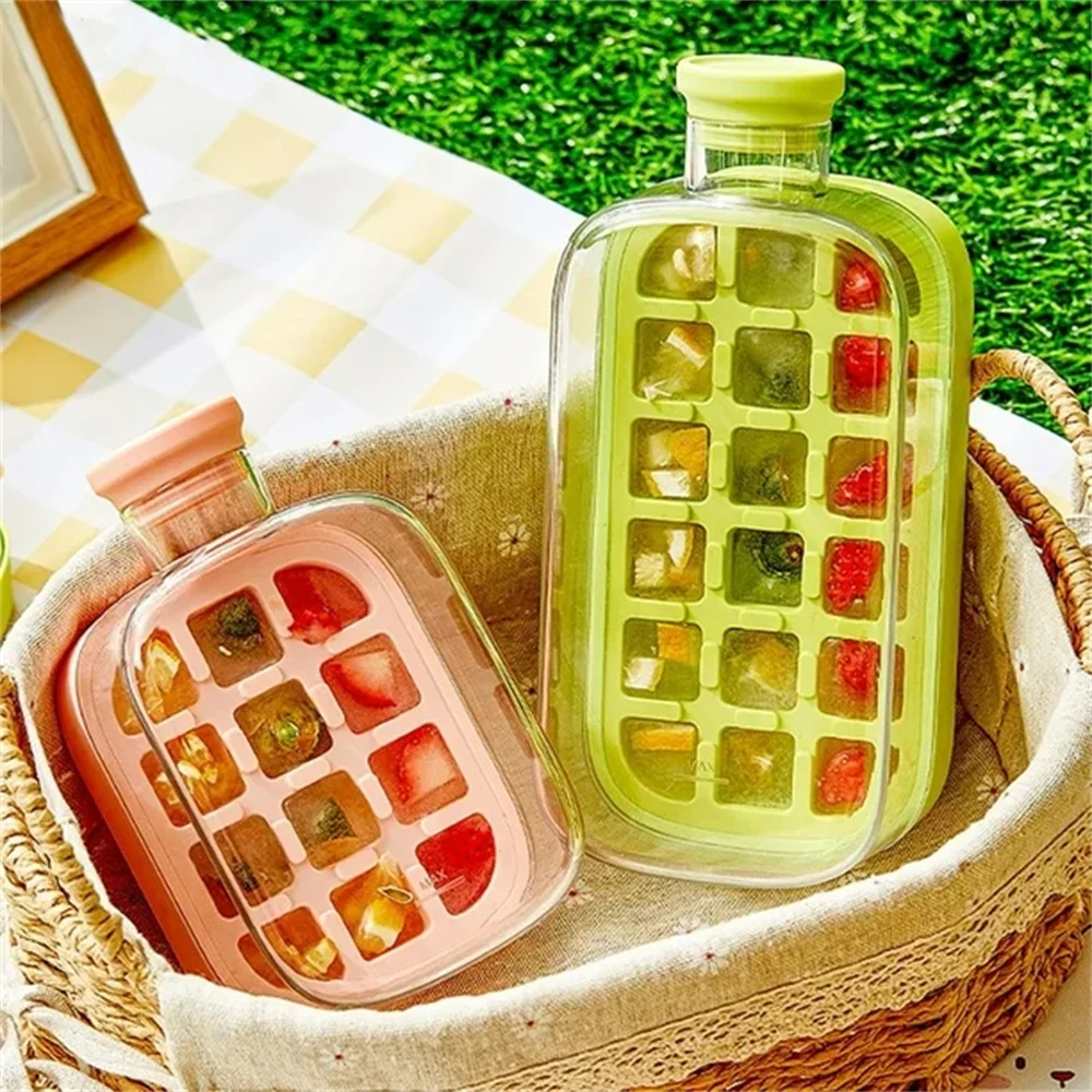 2 In 1 ice Cube Bottle with Straw